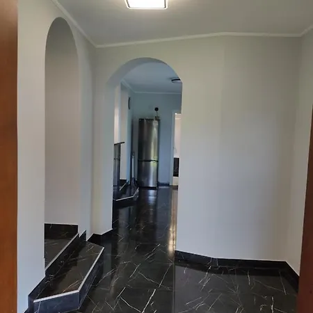 федорчуків гірська хатина 1