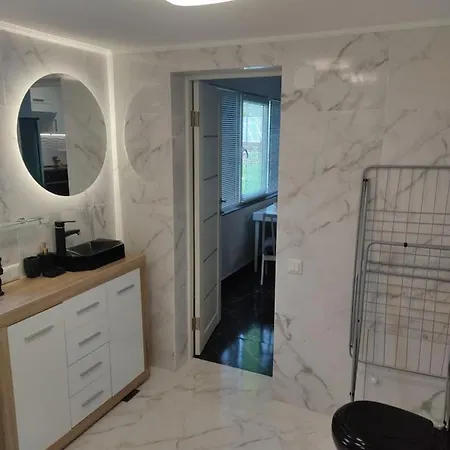 федорчуків гірська хатина 1 *